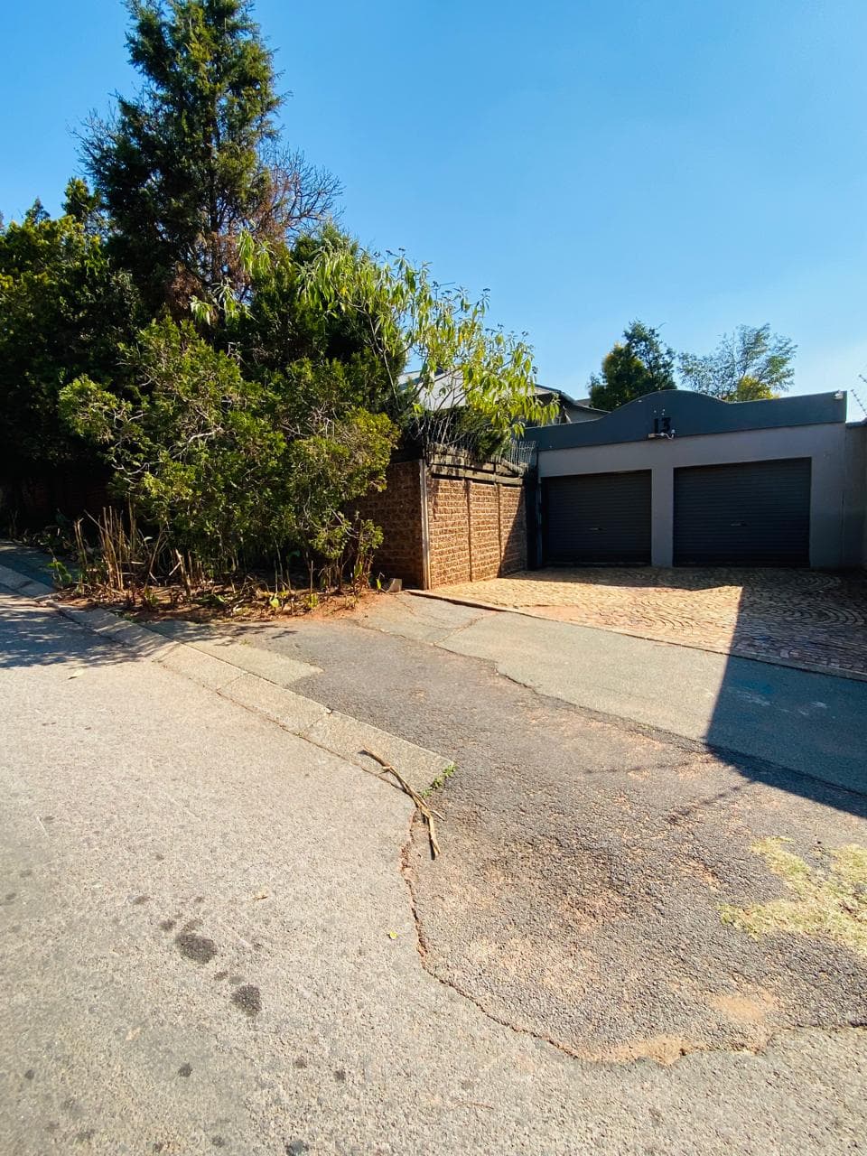 13 Henley Service Road photo 10