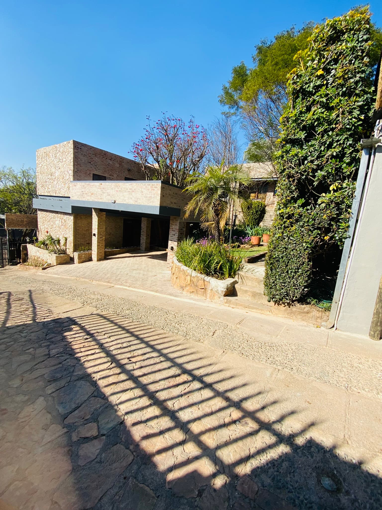 36 Surbiton Ave