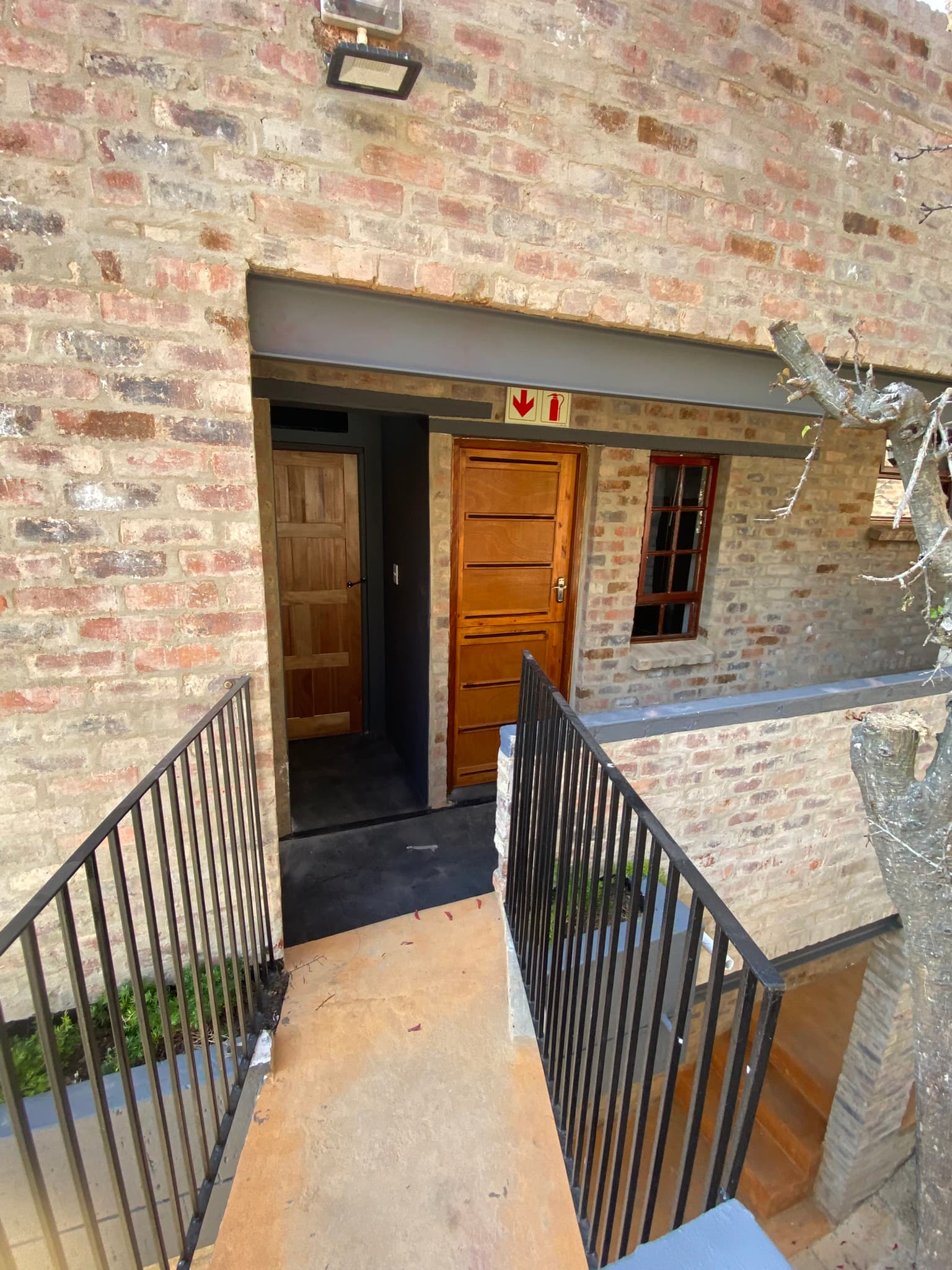 36 Surbiton Ave photo 13