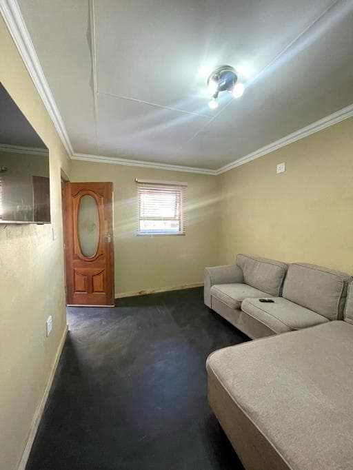 36 Surbiton Ave photo 17